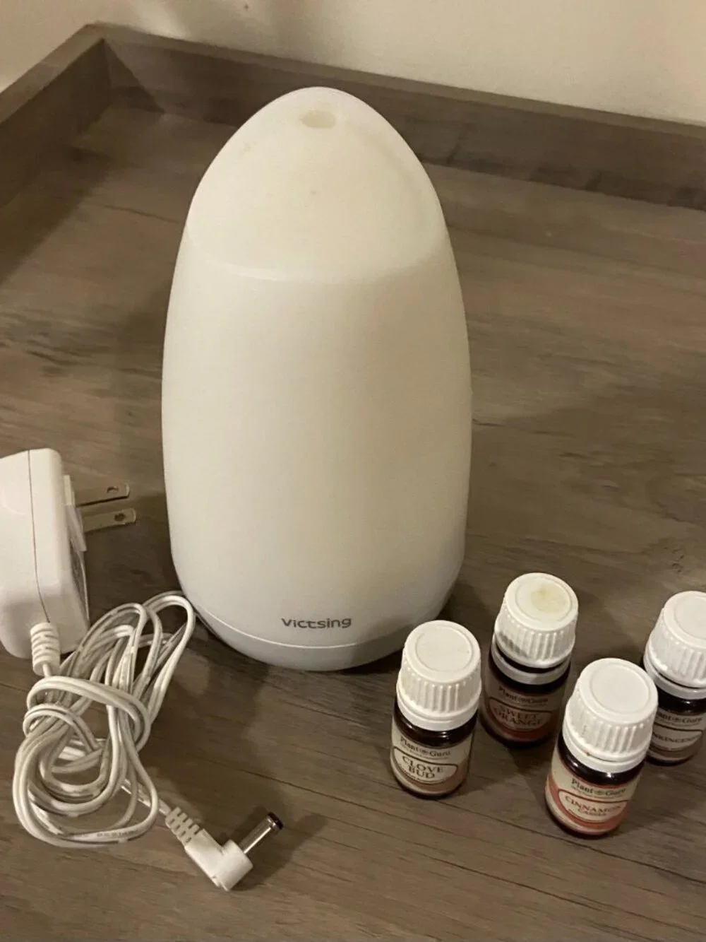 Essential Oil Diffuser + 4 Oils Set